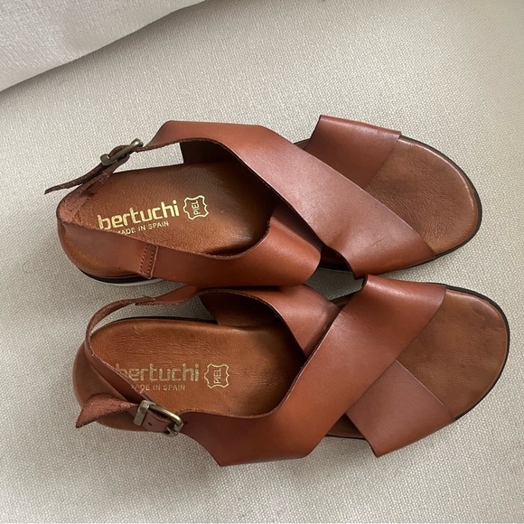 BERTUCHI Made In Spain Genuine Leather Brown Double Band Strap Wedge Sandals 9.5 - Picture 3 of 5